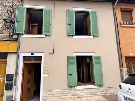 maison 4 pièces 85 m²