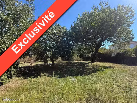 terrain 450 m² mions