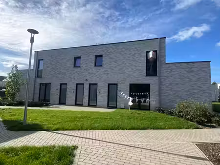 appartement te huur in bree met 2 slaapkamers