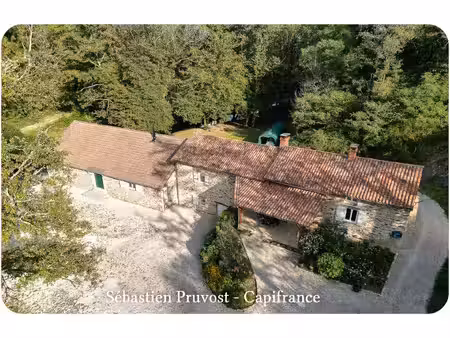 dordogne (24) propriété p7 proche de saint martin de fressengeas (24)  terrain 36000m2  ri
