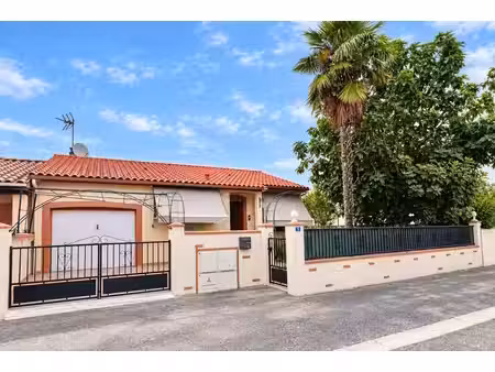 maison t3 hors copropriété  de plain-pied  mitoyenne d'un cô