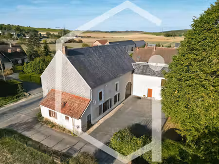 sury-en-vaux maison 97 m2 à rénover avec grange  écurie et