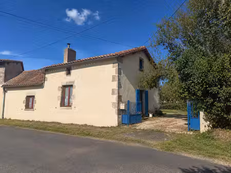 maison à vendre à ménigoute (79340) - deux-sèvres