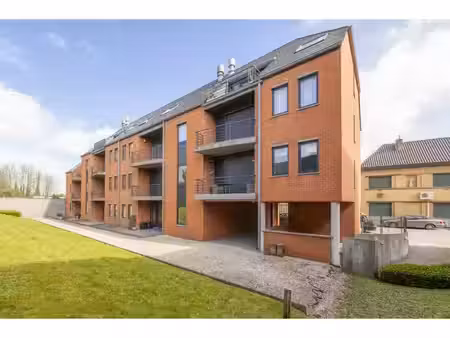 appartement à louer avec terrasse et 2 chambres   chièvres (vbe77445)