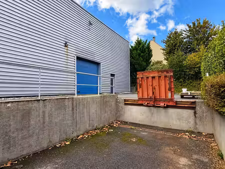 location local d’activités 470m²