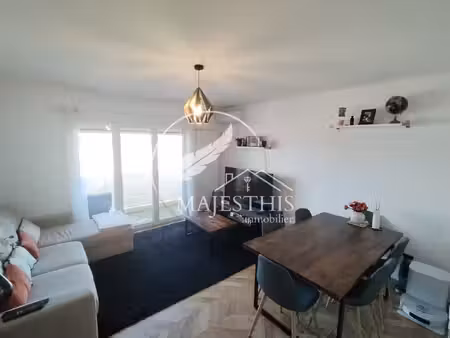 appartement t3 60.44m2 le pradet