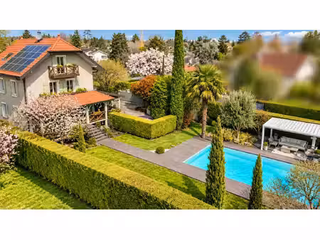 maison de caractère avec piscine