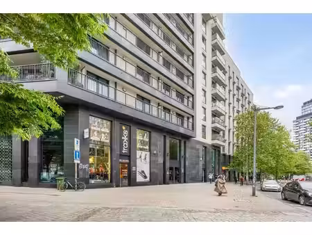 quartier européen: agréable appartement 2 chambres avec g...