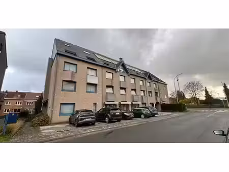 duplex à louer à braine-l'alleud pour € 875 avec 1 chambre à coucher