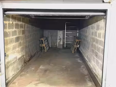 box de garage à vendre à kortrijk  aalbeeksesteenweg 64