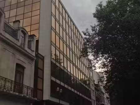 immeuble de bureaux a louer avenue louise - bruxelles