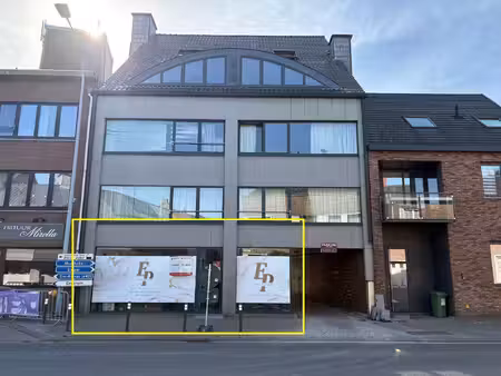 commercieel te huur in stekene