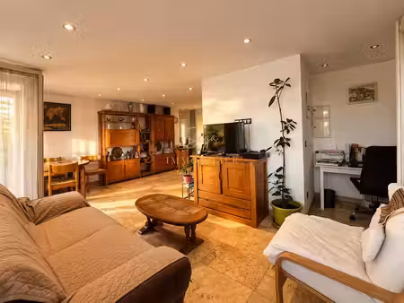 vente appartement 3 pièces 72 m² à aubagne (13400)  215 000 €