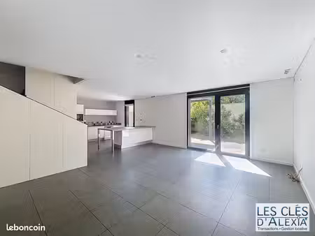 maison 4 pièces 94 m²