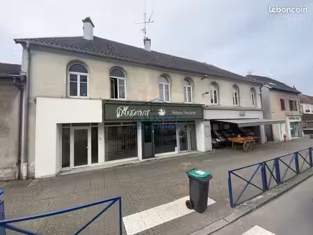 immeuble 10 pièces 1488 m²