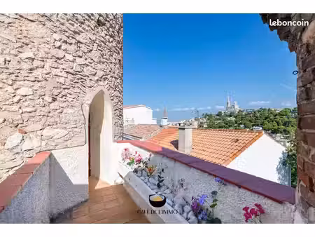 appartement 2 pièces 77 m²