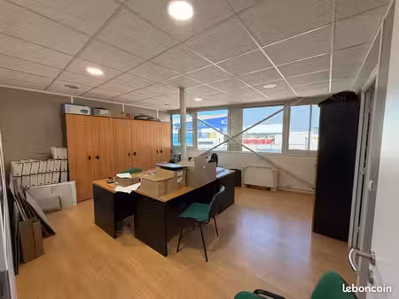 à louer – bureaux professionnels de 140 m² – marseille 13016