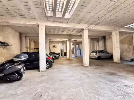 local autos  bureaux marseille