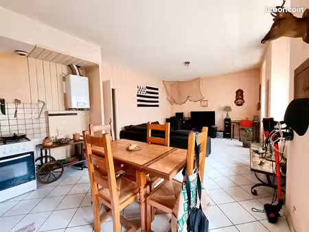 appartement 2 pièces 52 m²