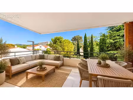 à louer – t4 meublé de 90 m² avec terrasse 15m²
