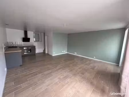 maison 3 pièces 70 m²
