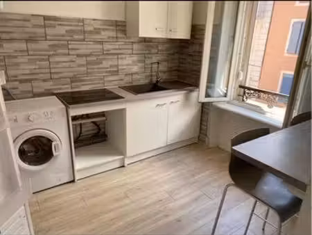 appartement meublé rénové 54 m²