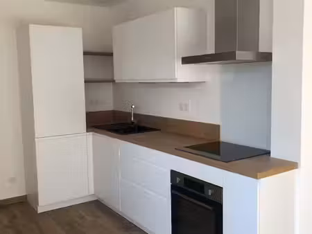 maison t3 récente de 60 m² avec terrasse de 30 m² – le bignon