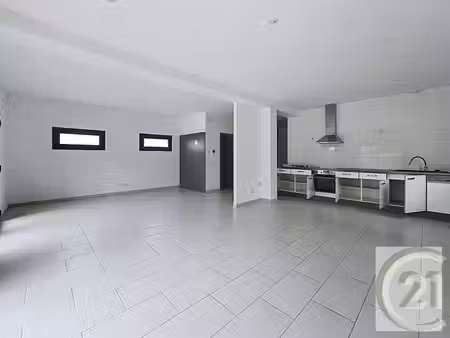 appartement f4 à louer - 4 pièces - 119 83 m2 - carquefou - 44 - pays-de-loire