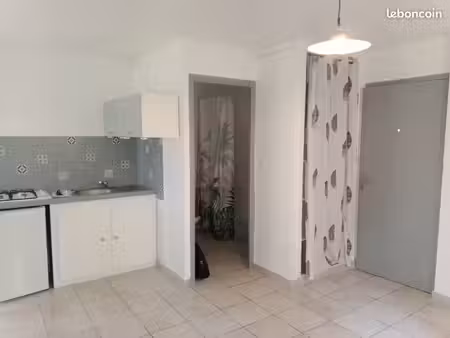 location t2 meublé avec terrasse