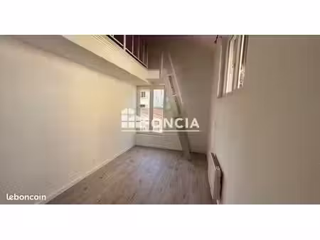 studio