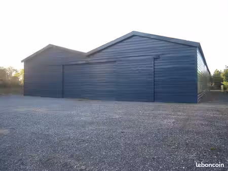 loue emplacement hangar