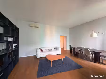 appartement 3 pièces meublé avec balcon à bastia (centre ville)