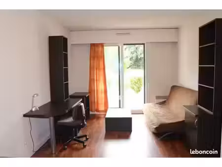 t2 meublé à carquefou / la fleuriaye