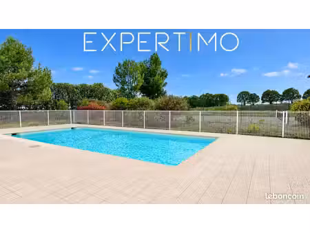 studio 1 pièce 32 m²