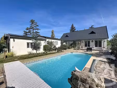 maison de luxe à vendre à charbonnières-les-bains