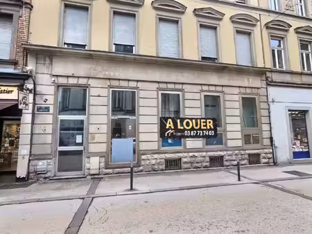 local commercial à louer