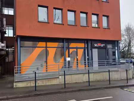 local commercial à louer