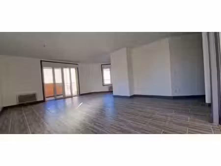appartement neuf avec terrasse en centre ville !