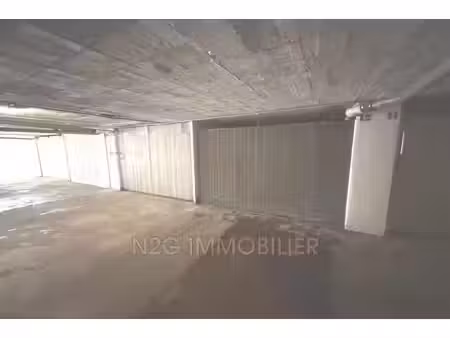 vente box fermé