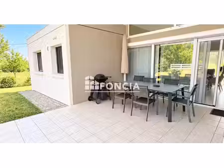 à vendre – maison avec grand terrain à saint-andré-sur-vieux-jonc