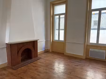 appartement trets 2 pièce(s) 55 m2