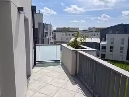 location appartement 2 pièces meublé à angers (49000) : à louer 2 pièces meublé / 45m² ang