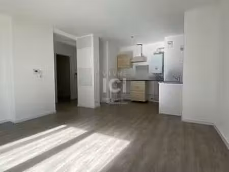 location appartement 2 pièces aux sorinières (44840) : à louer 2 pièces / 44m² les soriniè