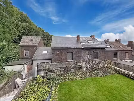 maison récemment rénovée à vendre à couillet