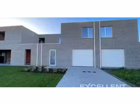 maison à louer à deinze pour € 1.300 avec 3 chambres à coucher