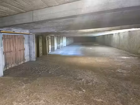 parking à louer