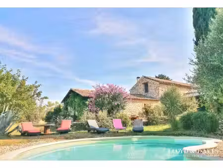 mas à vendre