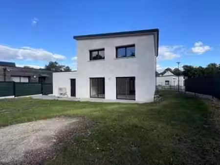 location maison meublé à riec-sur-belon (29340) : à louer meublé / 94m² riec-sur-belon