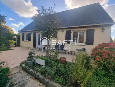 maison familiale avec vie de plain-pied  grand sous-sol et jardin
