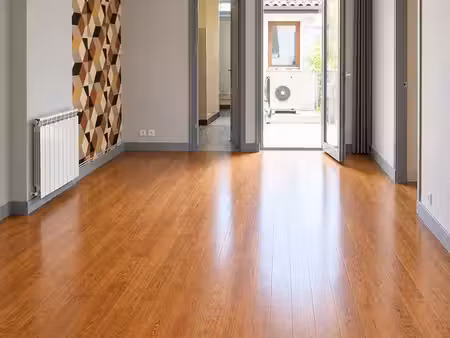 t3 de 73m2 avec grand balcon